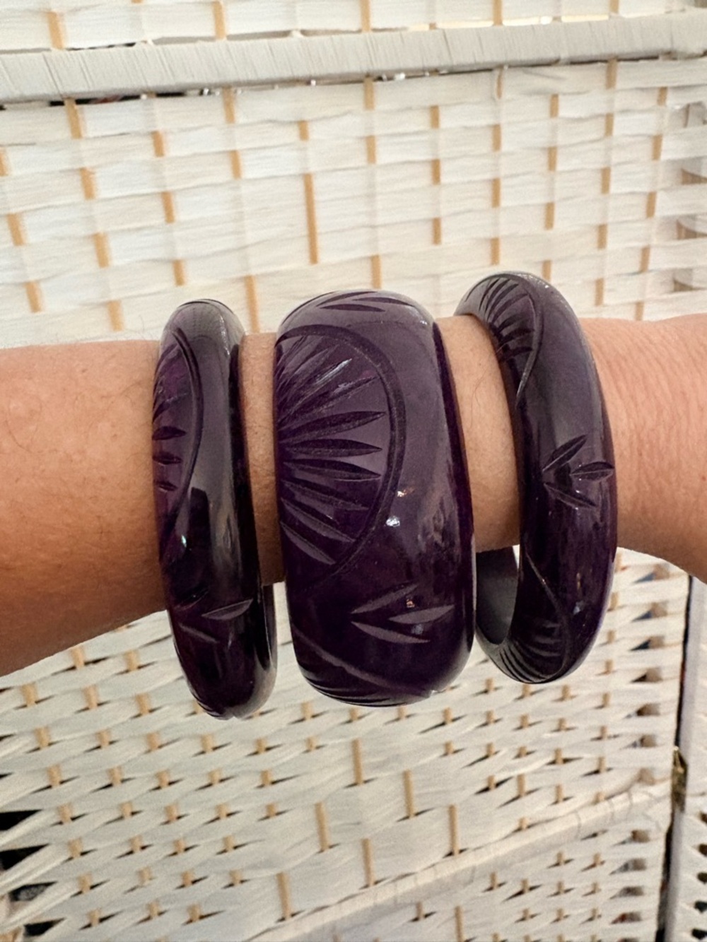 Spendette Purple Carved Resin Bangle Bracelet Trio